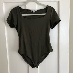 Gaze Short Sleeve Bodysuit - Green